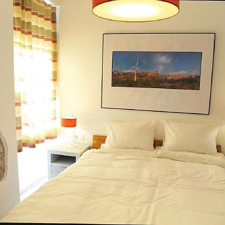 Pension Subirats Perello El Perelló エクステリア 写真